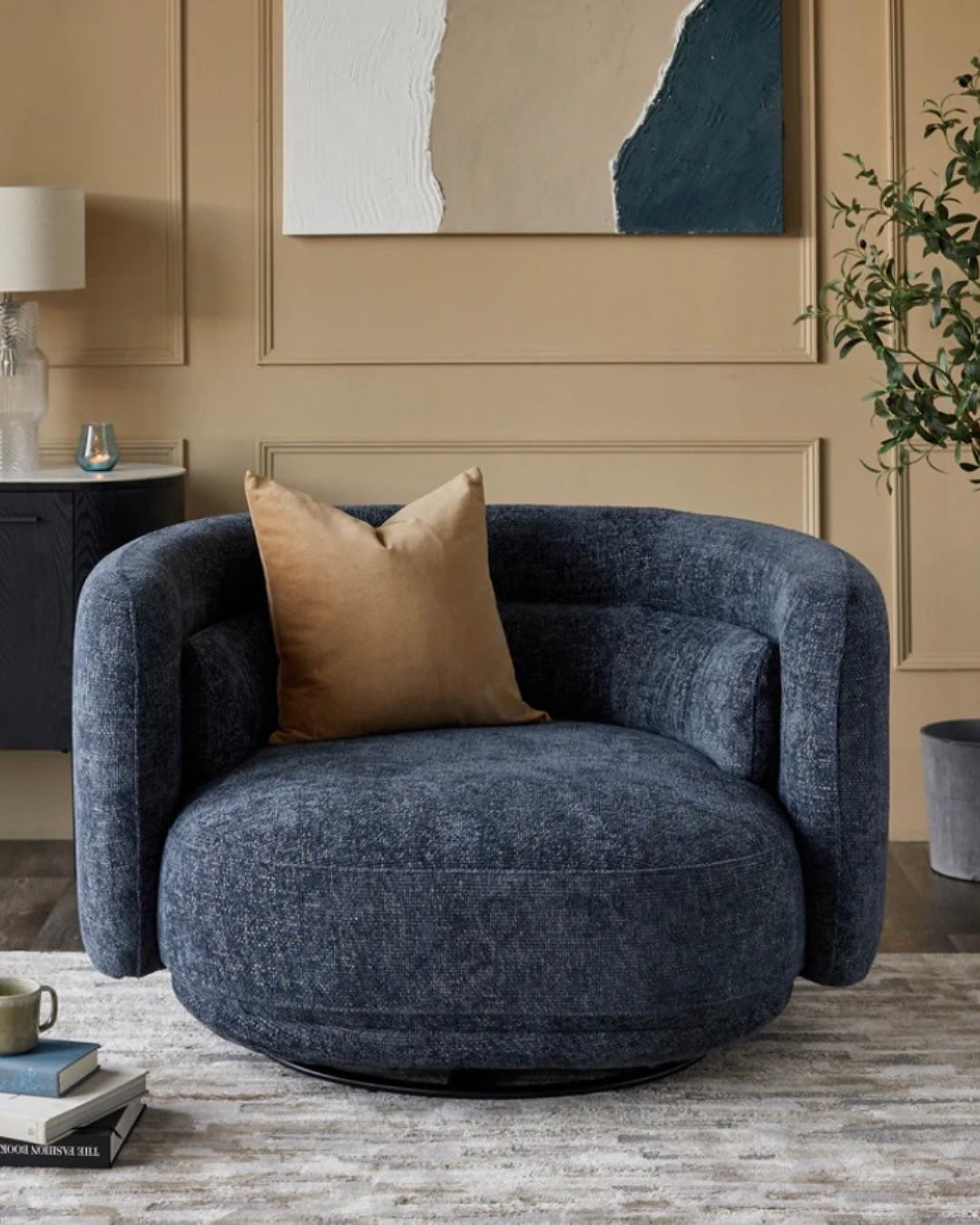 KIPA Lounge Chair