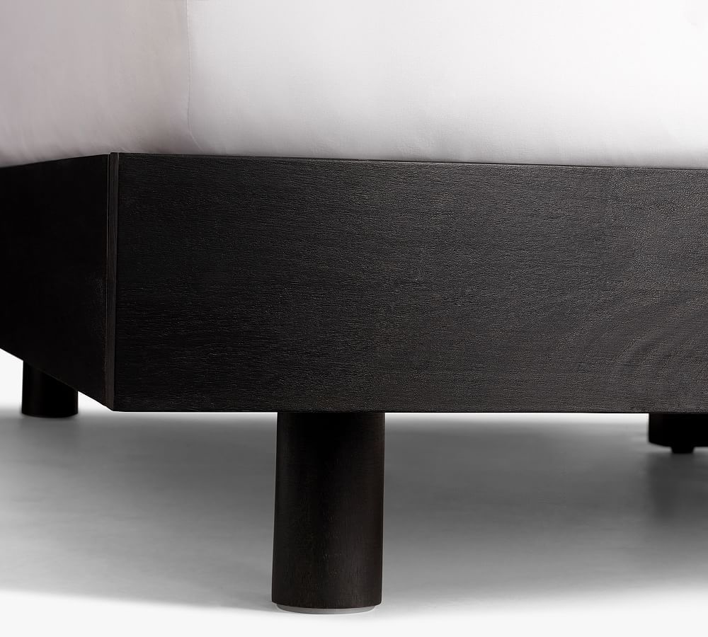 Cayman Bed With Nightstands