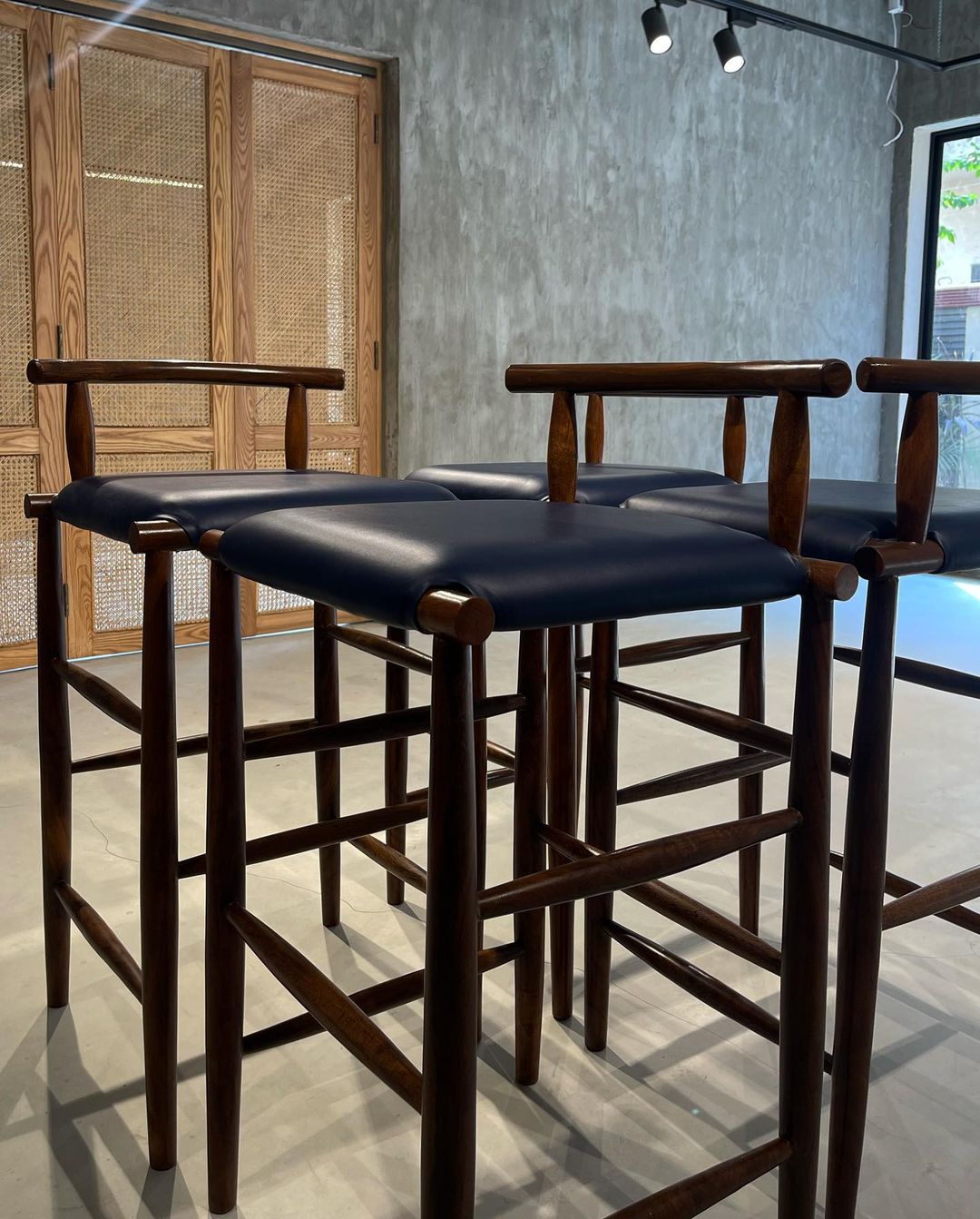 Espresso Stools-Kollekt
