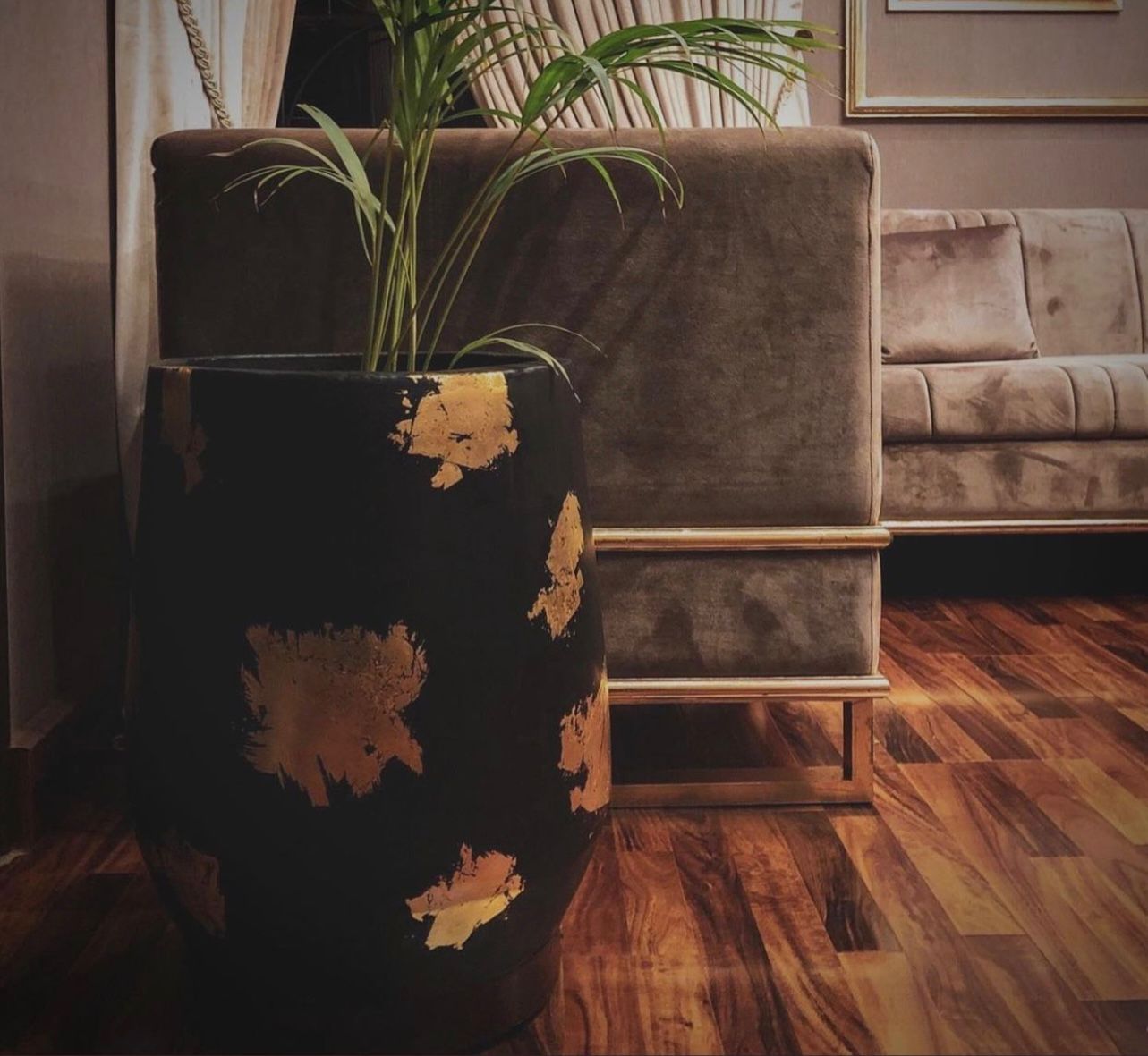 Black Gold Leaf