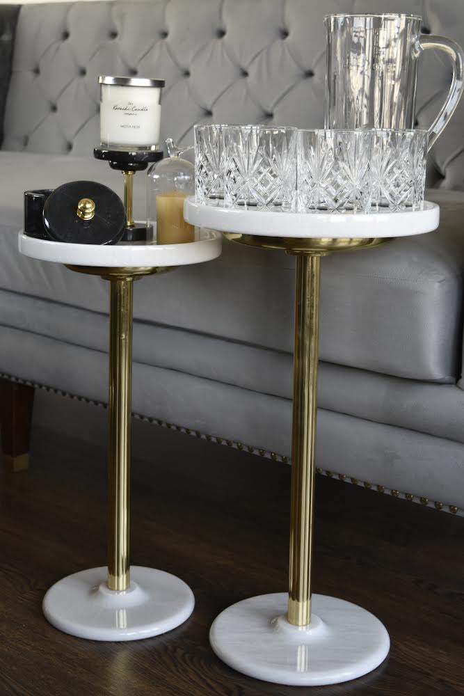 Set of two Nesting Tables(Knightsbridge)